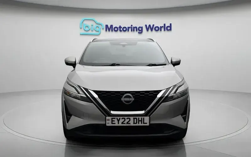 Used Nissan Qashqai Tekna 140 HP (102 kW) 2022 Silver SUV