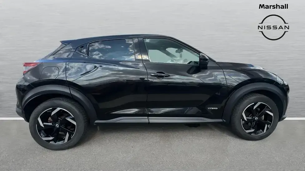 Used Nissan Juke N-Connecta 143 HP (105 kW) 2022 Black SUV
