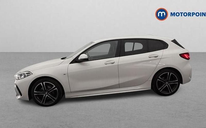 Used BMW 118 M Sport 136 HP (100 kW) 2021 White Hatchback