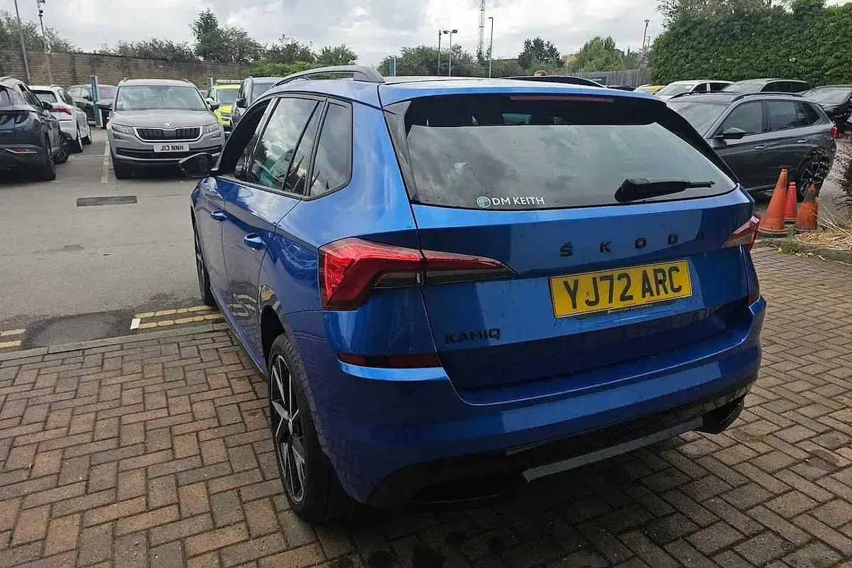 Used Skoda Kamiq Monte Carlo 81 HP (59 kW) 2023 Race blue metallic SUV