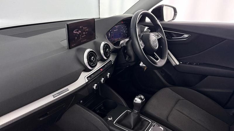 Used Audi Q2 Sport 108 HP (79 kW) 2022 Black SUV