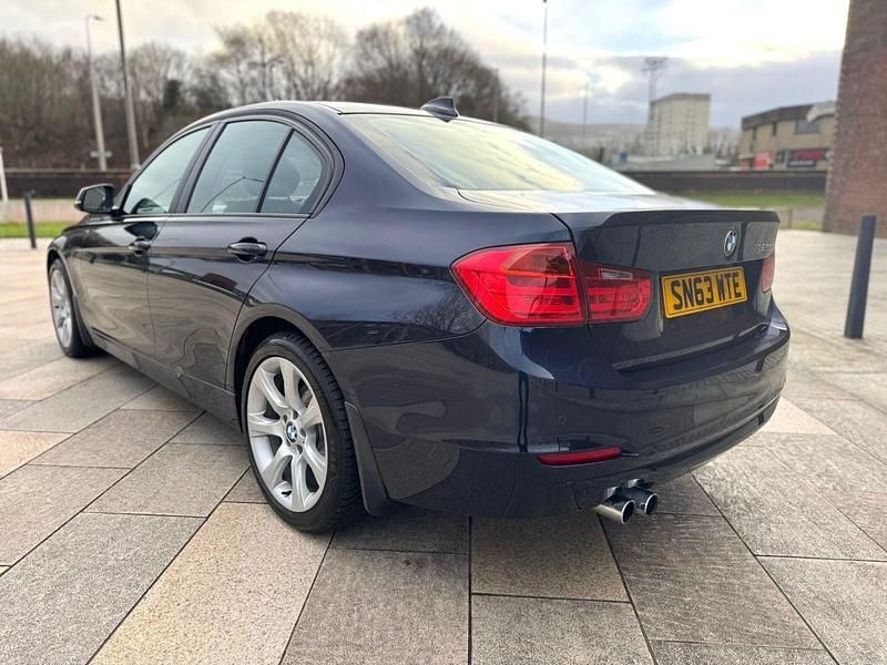 Used BMW 325 Comfort Edition 2013 Blue Sedan