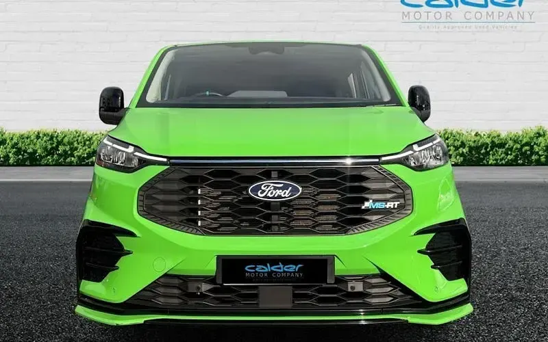 Used Ford Transit Custom 170 HP (125 kW) 2025 Green Van