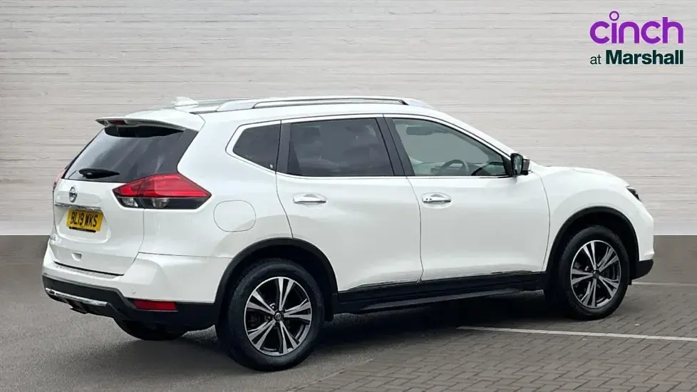 Used Nissan X-Trail N-Connecta 150 HP (110 kW) 2019 White SUV