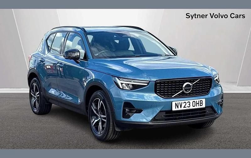Used Volvo XC40 Plus 161 HP (118 kW) 2023 Blue SUV