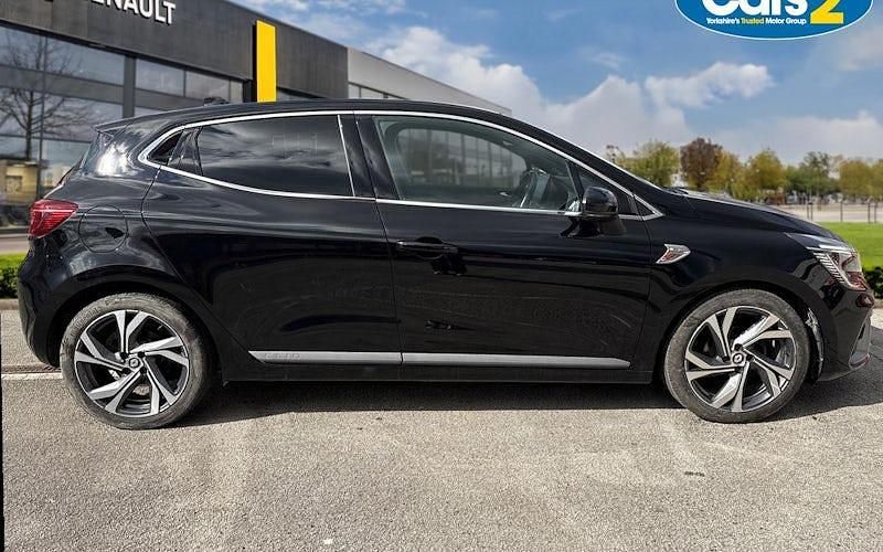 Used Renault Clio V RS Line 90 HP (66 kW) 2023 Hatchback