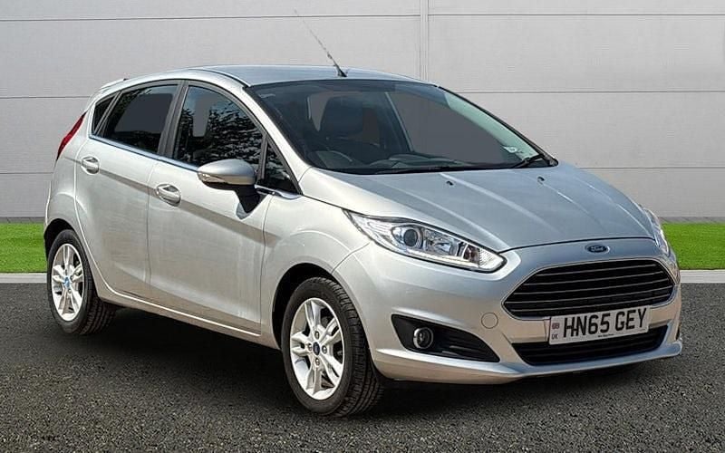 Used 2017 Ford Fiesta Zetec Hatchback | £7,499 (Good price) - Image 1/4