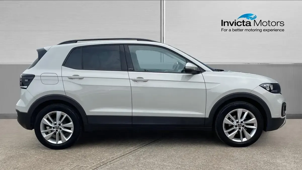 Used VW T-Cross Active 95 HP (69 kW) 2022 Grey SUV