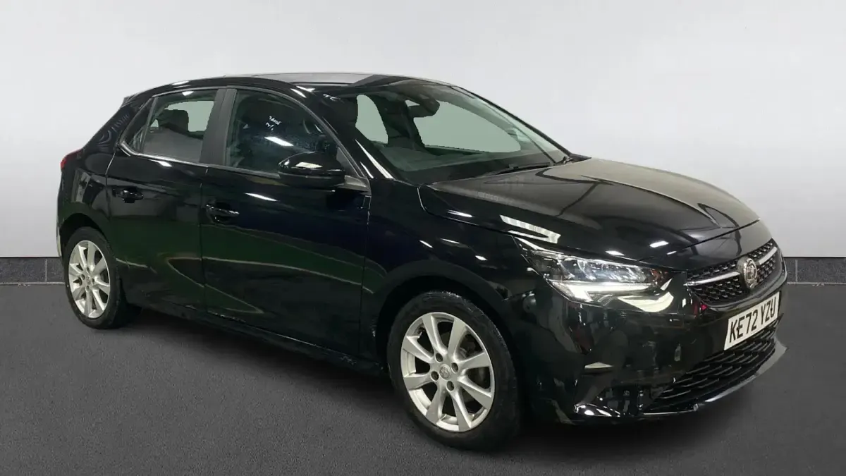Second-hand Vauxhall Corsa Design Edition 75 CP (55 kW) 2023 Negru Hatchback
