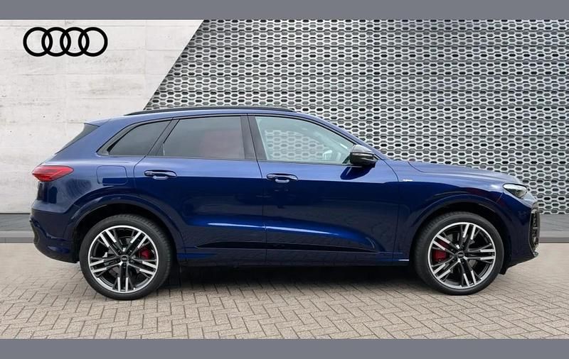 Used Audi Q5 Advanced 204 HP (150 kW) 2025 Blue SUV