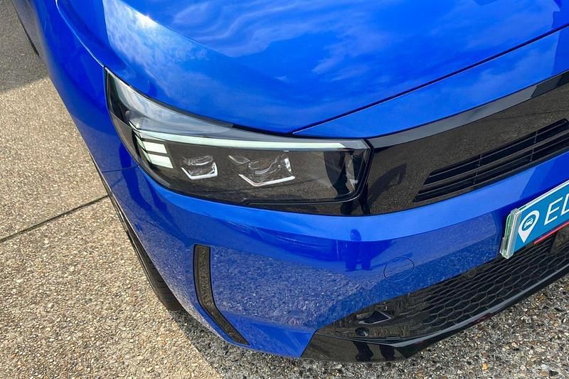 Blue New 2025 Vauxhall Corsa-e Ultimate Hatchback | £22,995 (Fair price) - Image 1/3