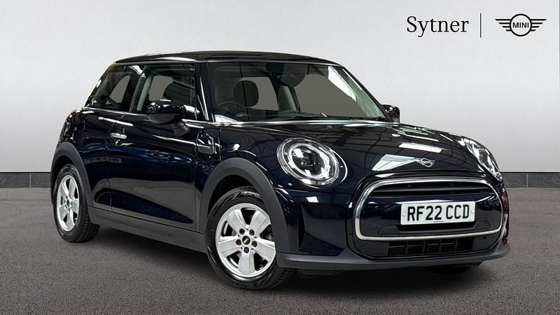 Used Mini Cooper Classic 134 HP (98 kW) 2022 Black Hatchback