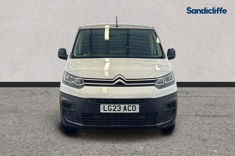 Used Citroën Berlingo 2023 White MPV