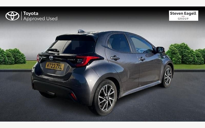 Used Toyota Yaris Hybrid Design 116 HP (85 kW) 2026 Hatchback