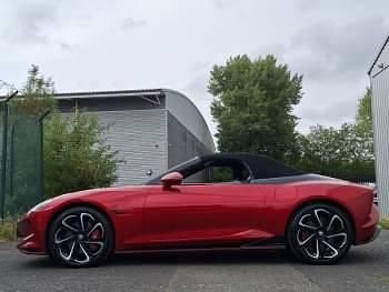Used MG Cyberster 375 kW (510 HP) 2024 Red Cabriolet