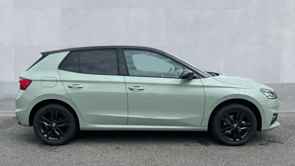 New Skoda Fabia Design Edition 116 HP (85 kW) 2026 Timiano green black magic pearl effect Hatchback