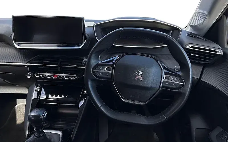 Used Peugeot 208 Allure Premium 102 HP (75 kW) 2020 Black Hatchback