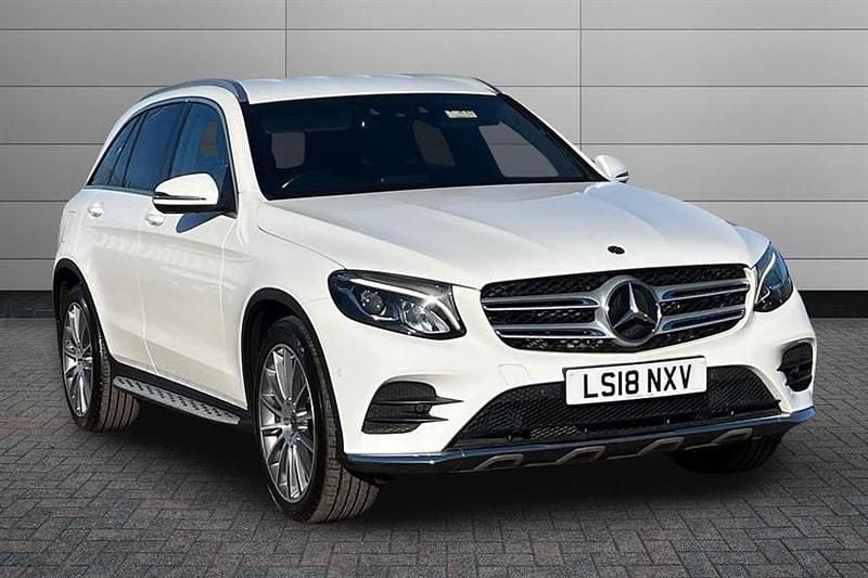 Used Mercedes GLC220 AMG line 170 HP (125 kW) 2018 White Estate