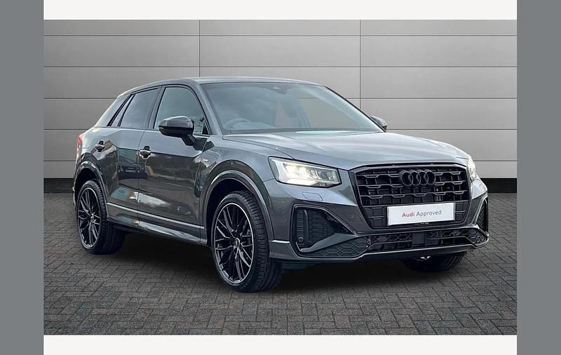 Used Audi Q2 Black Edition 150 HP (110 kW) 2025 Daytona grey SUV