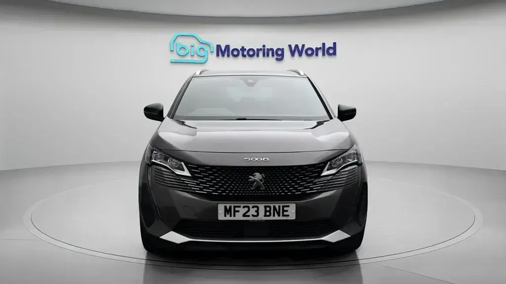 Used Peugeot 5008 GT 130 HP (95 kW) 2023 Grey SUV