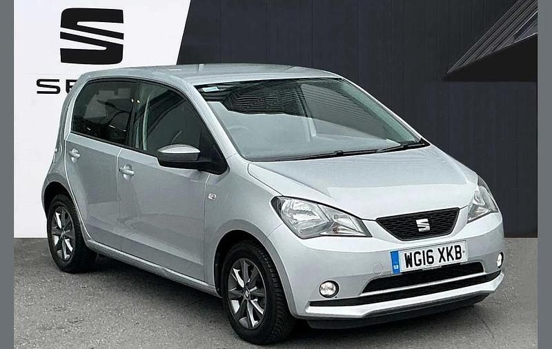 Used Seat Mii Design 58 HP (42 kW) 2016 Silver Hatchback