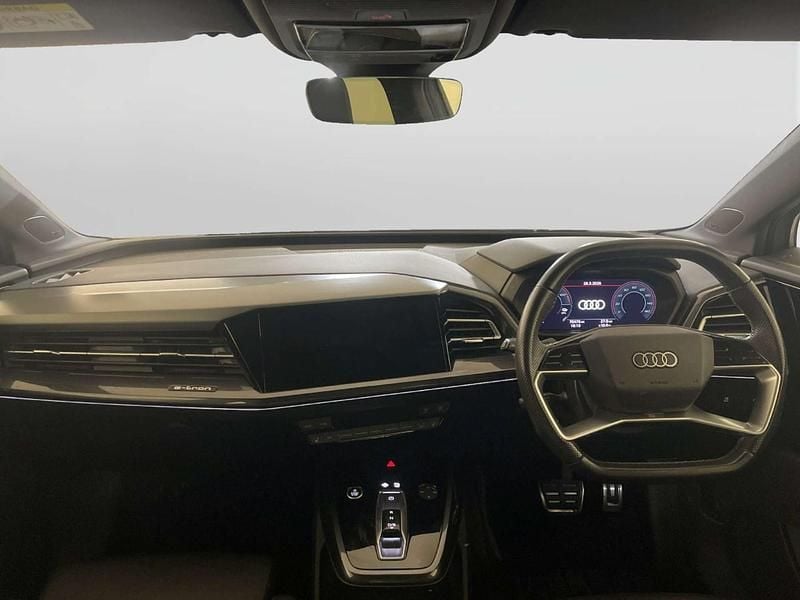 Used Audi Q4 e-tron S-Line 219 kW (299 HP) 2022 Grey SUV