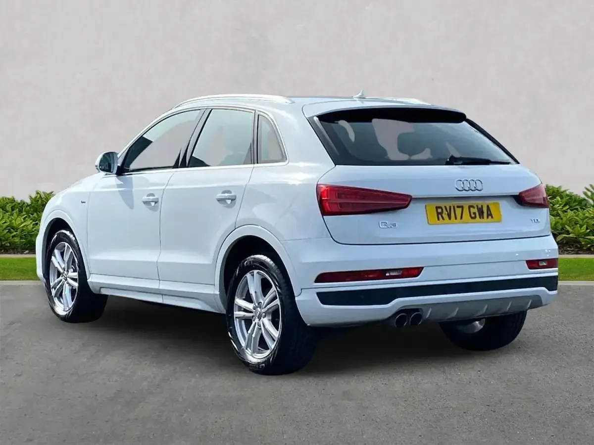 Usado Audi Q3 S-Line 150 CV (110 kW) 2017 Blanco SUV