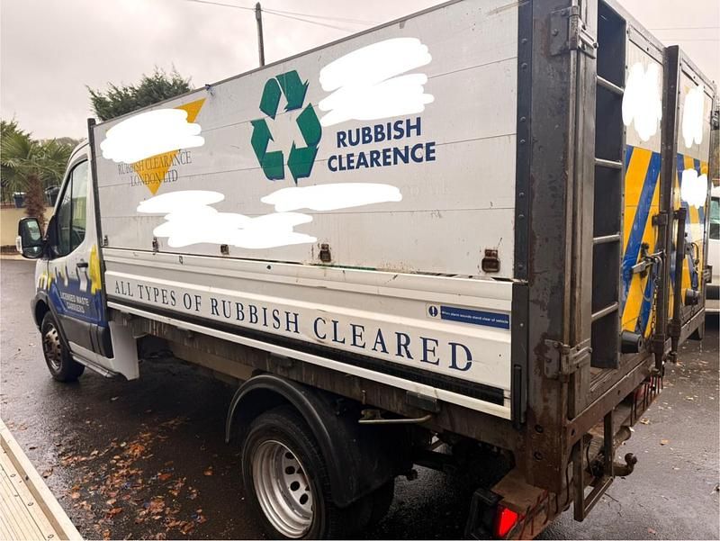 Used Ford Transit 130 HP (95 kW) 2017 White Cabriolet