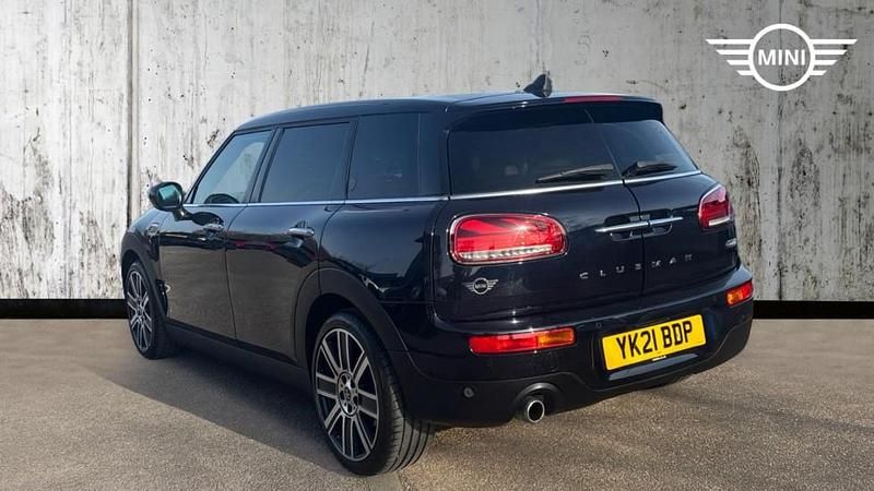 Used Mini Cooper Clubman Exclusive 136 HP (100 kW) 2021 Black Estate