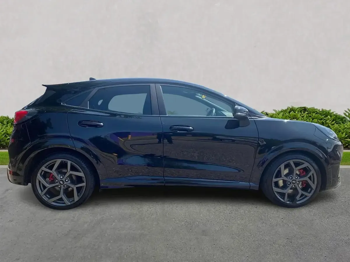 Used Ford Puma ST 170 HP (125 kW) 2024 Black SUV