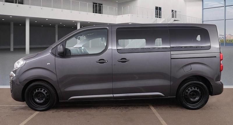 Used Peugeot Traveller Active 2018 Grey MPV