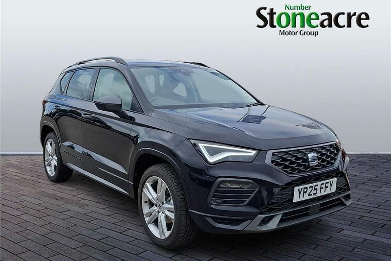 Black New 2025 Seat Ateca FR SUV | £25,495 (Good price) - Image 1/4