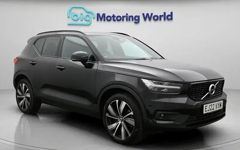 Used Volvo XC40 R-Design Pro 262 HP (192 kW) 2021 SUV