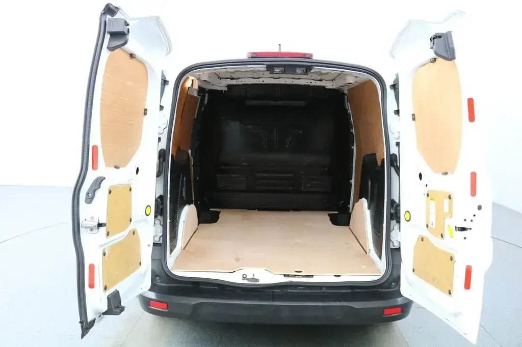 Usado Ford Transit Connect 75 HP (55 kW) 2021 Branco Monovolume