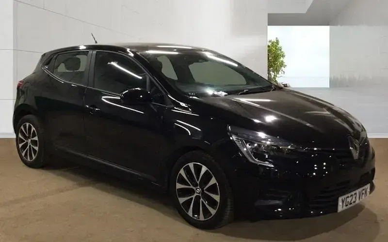 Used Renault Clio Evolution 90 HP (66 kW) 2023 Hatchback