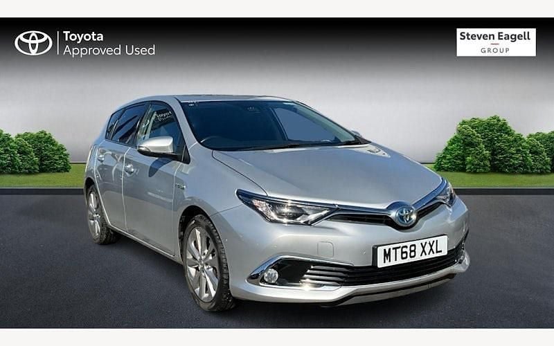 Used Toyota Auris Hybrid 136 HP (100 kW) 2019 Hatchback