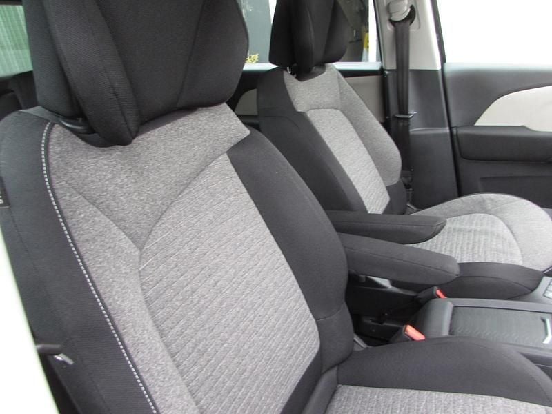 Used Citroën C4 Picasso Feel 120 HP (88 kW) 2017 Black MPV