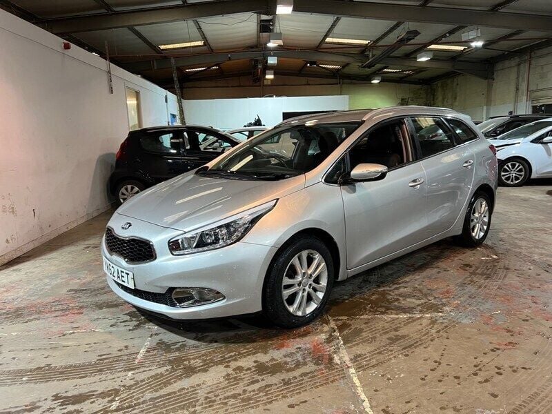 Silver Used 2013 Kia Ceed 2 Estate | £4,295 (Super price) - Image 1/4