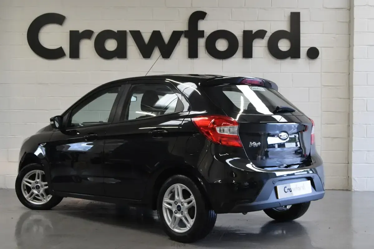 Used Ford Ka Plus Zetec 70 HP (51 kW) 2017 Black Hatchback