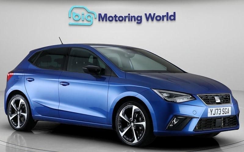 Used Seat Ibiza FR Sport 110 HP (80 kW) 2023 Blue Hatchback