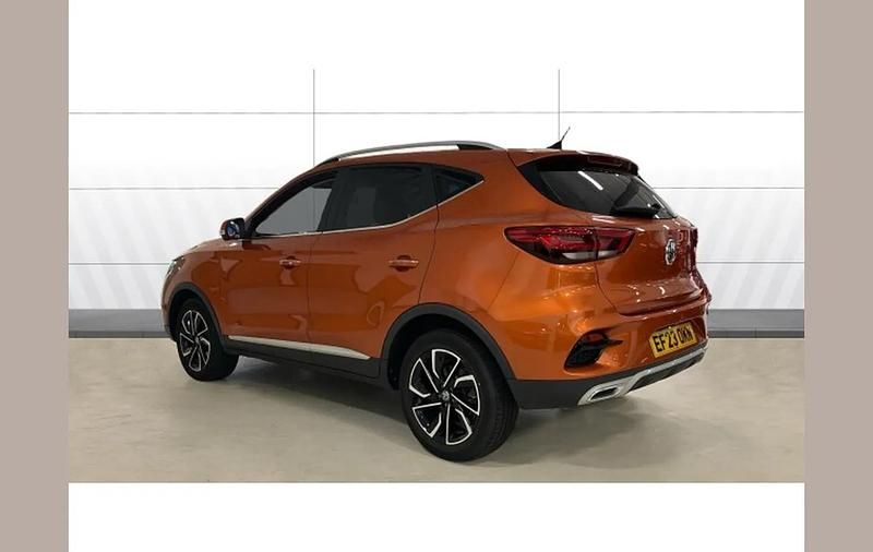 Used MG ZS Exclusive 111 HP (81 kW) 2023 Orange SUV