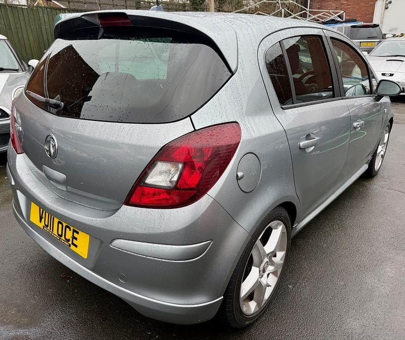 Used Vauxhall Corsa SRi 2011 Silver Hatchback