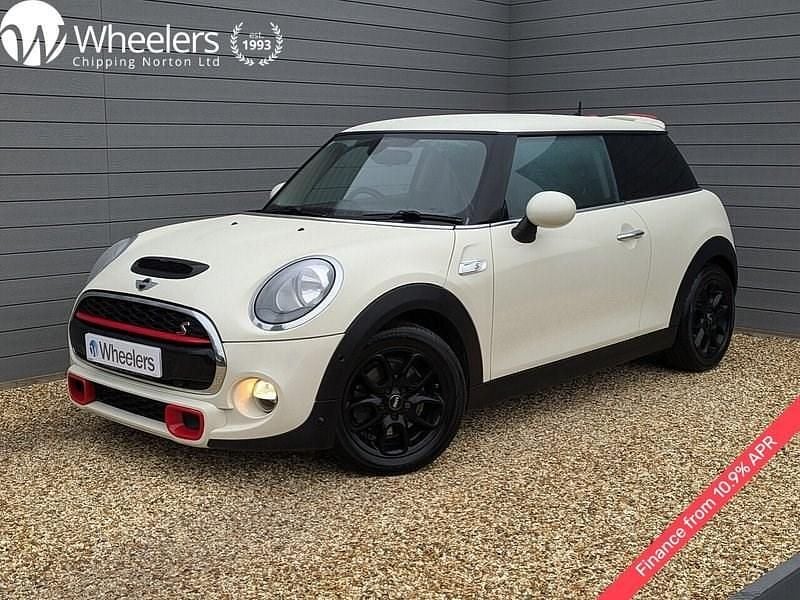 White Used 2014 Mini Cooper S Hatch Hatchback | £10,750 (Fair price) - Image 1/4