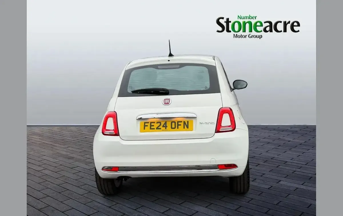 Usado Fiat 500 70 HP (51 kW) 2024 Branco Citadino