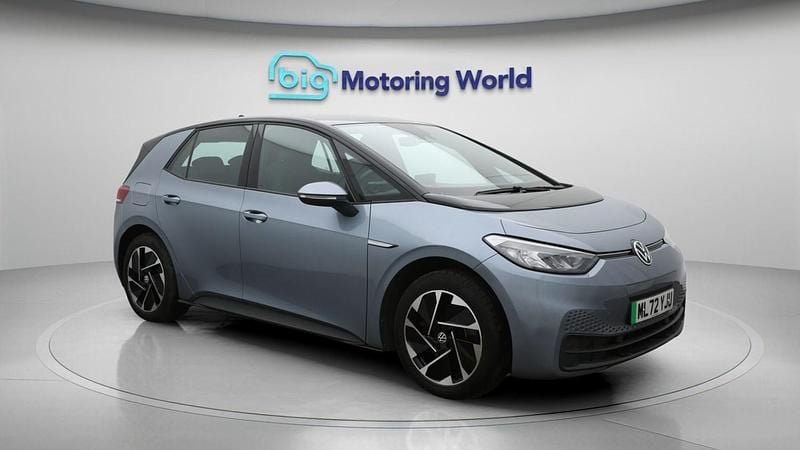 Used VW ID.3 Pure 110 kW (150 HP) 2021 Blue Hatchback