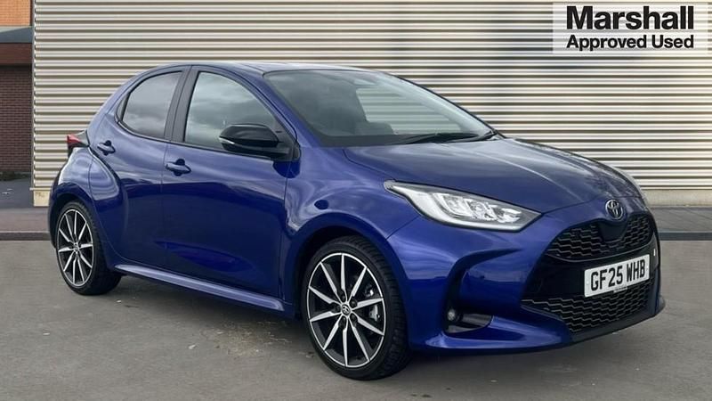 Used Toyota Yaris Hybrid Sport 130 HP (95 kW) 2025 Blue