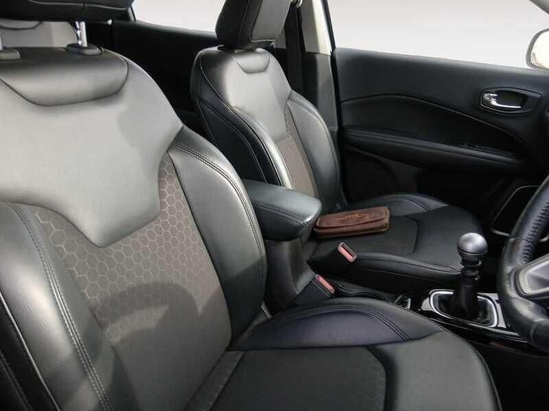 Used Jeep Compass Night Eagle 140 HP (102 kW) 2019 Grey SUV