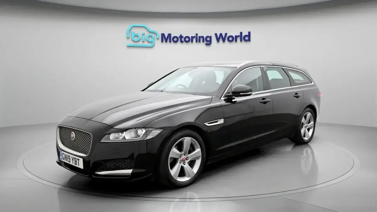 Second-hand Jaguar XF Portfolio 2019 Negru Break