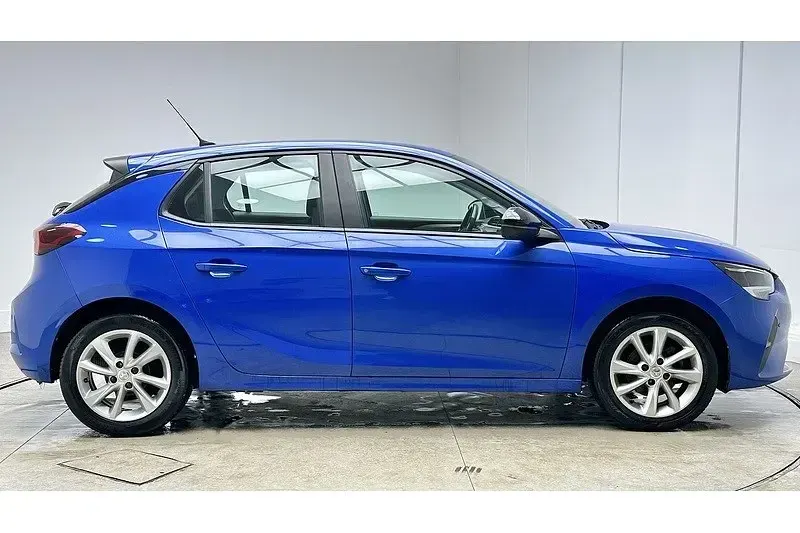 Second-hand Vauxhall Corsa 75 CP (55 kW) 2020 Albastru Hatchback