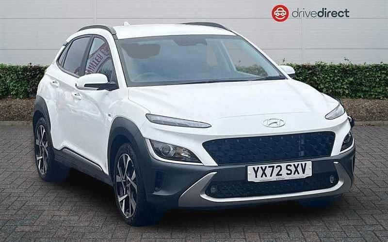 White Used 2022 Hyundai Kona Premium SUV | £15,091 (Fair price) - Image 1/4